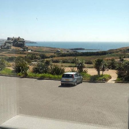 Plas Darien-3 Bed Apt- Sea Views - Sleeps 5 Trearddur Dış mekan fotoğraf