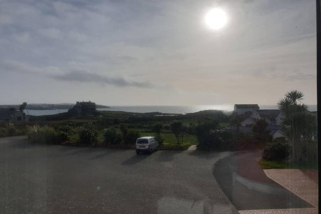 Plas Darien-3 Bed Apt- Sea Views - Sleeps 5 Trearddur Dış mekan fotoğraf