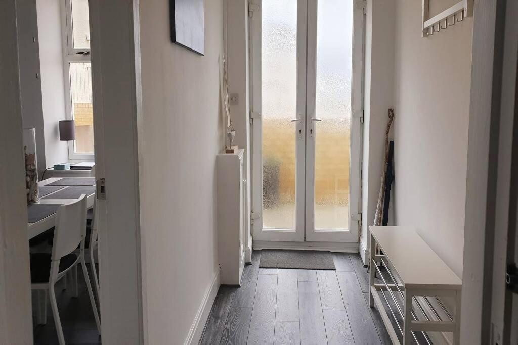 Plas Darien-3 Bed Apt- Sea Views - Sleeps 5 Trearddur Dış mekan fotoğraf