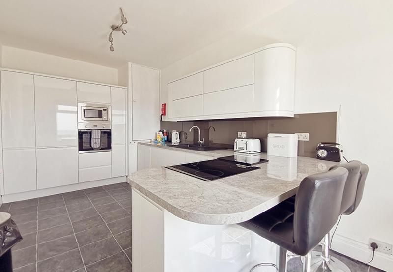 Plas Darien-3 Bed Apt- Sea Views - Sleeps 5 Trearddur Dış mekan fotoğraf